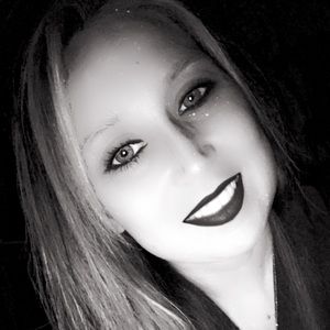 Meet your Posher, Tabitha